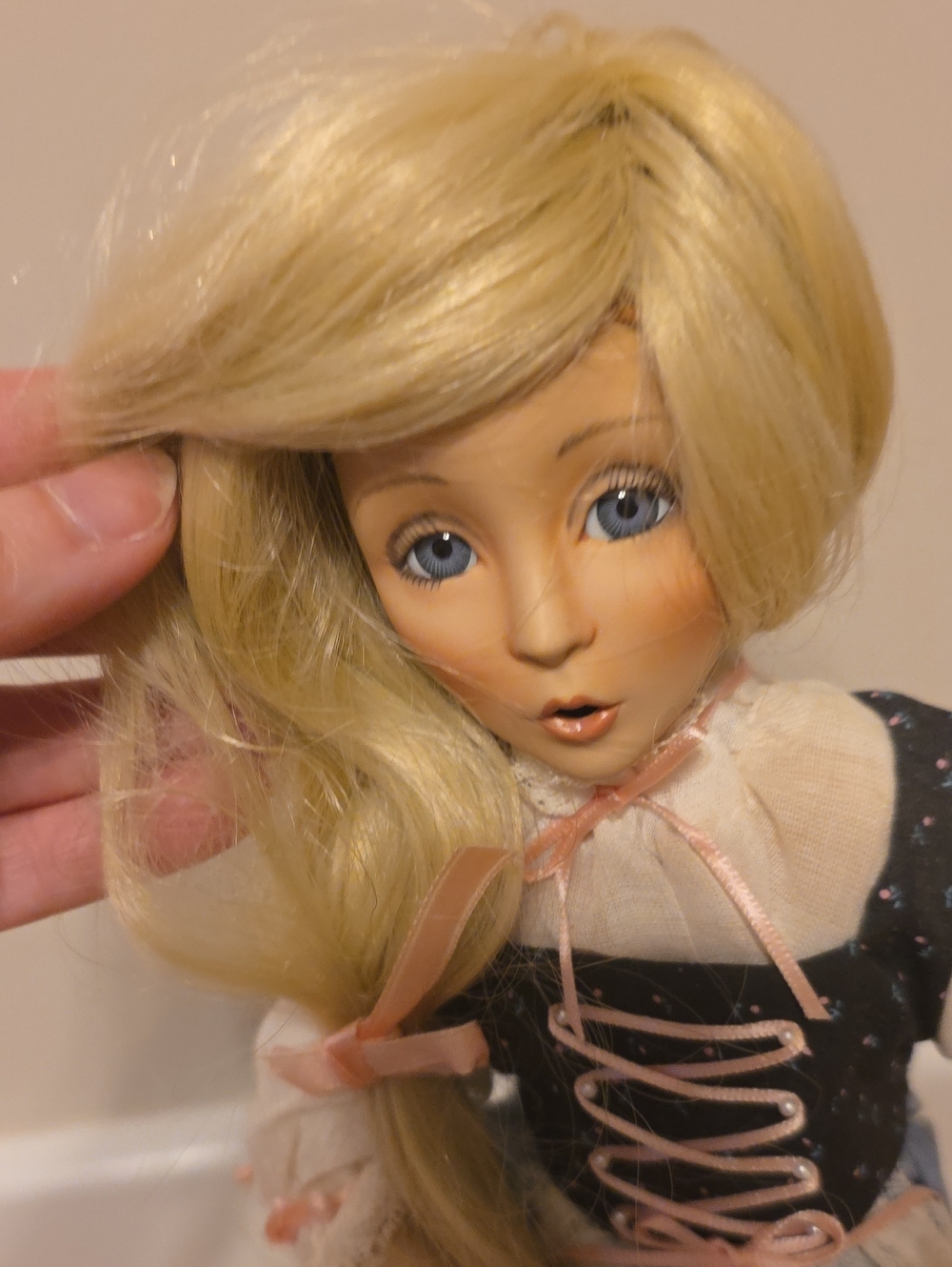 Edwin Knowles "RAPUNZEL"  China Doll - Picture 2 of 12